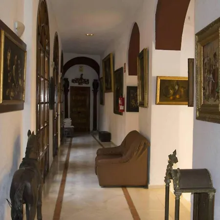 Casa Museo De La Mezquita מלון