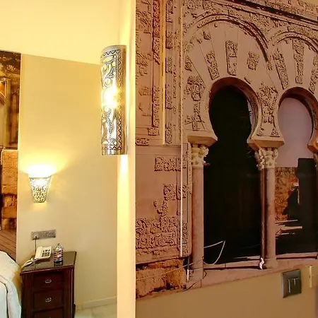 Casa Museo De La Mezquita ホテル