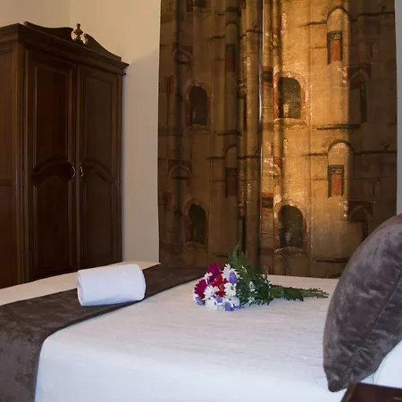 Casa Museo De La Mezquita Кордова