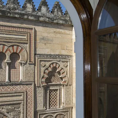 Casa Museo De La Mezquita 호텔 2*