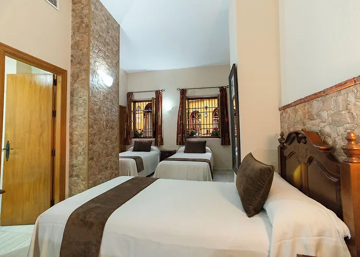 Casa Museo De La Mezquita מלון